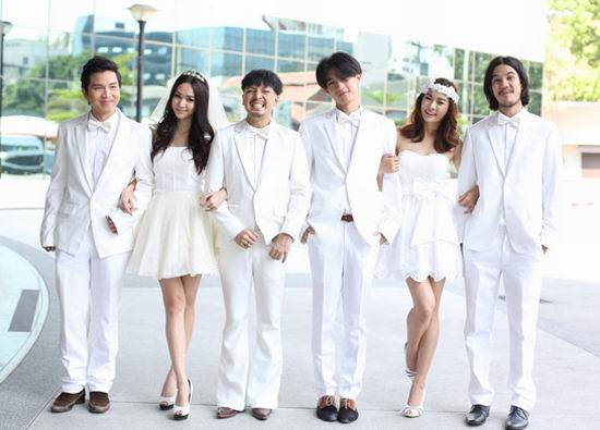 โฟร์-มด The Richman Toy