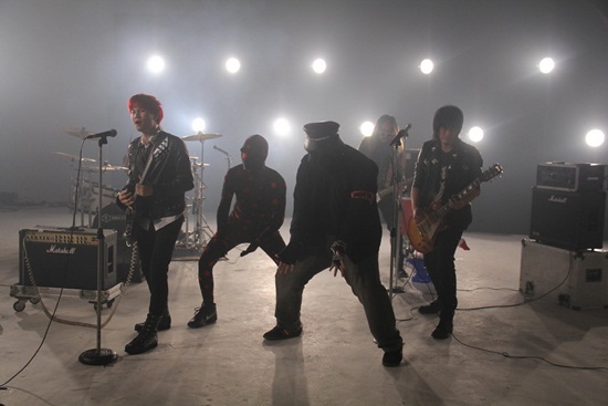 Paradox  MV เพลง ไม่มีเธอ (กล่องดวงใจ)