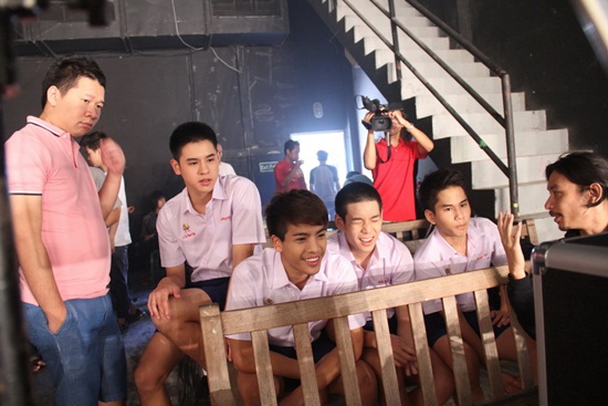 Paradox  MV เพลง ไม่มีเธอ (กล่องดวงใจ)