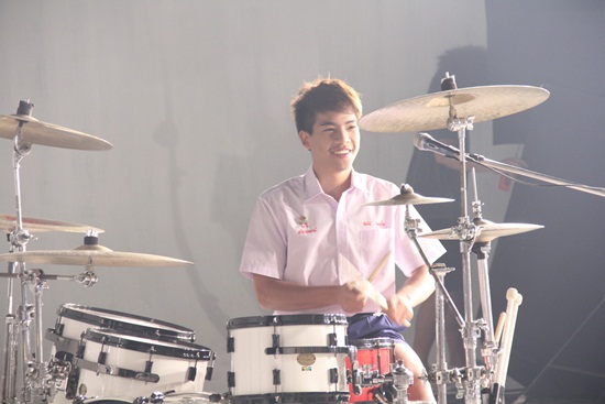 Paradox  MV เพลง ไม่มีเธอ (กล่องดวงใจ)