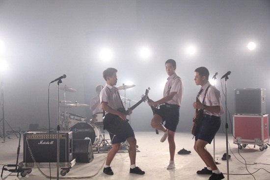Paradox  MV เพลง ไม่มีเธอ (กล่องดวงใจ)