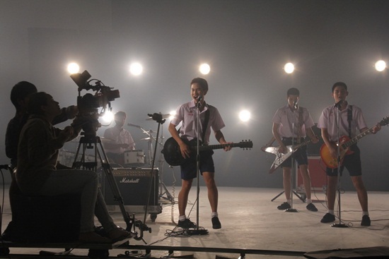 Paradox  MV เพลง ไม่มีเธอ (กล่องดวงใจ)