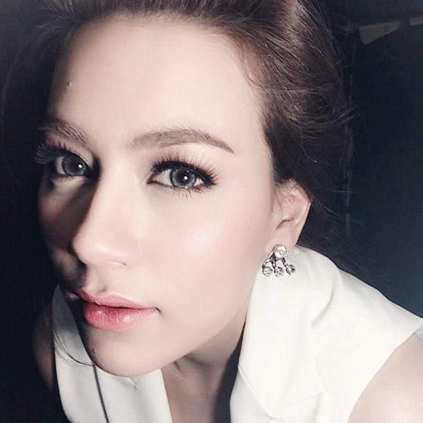 ดาราปากสวย