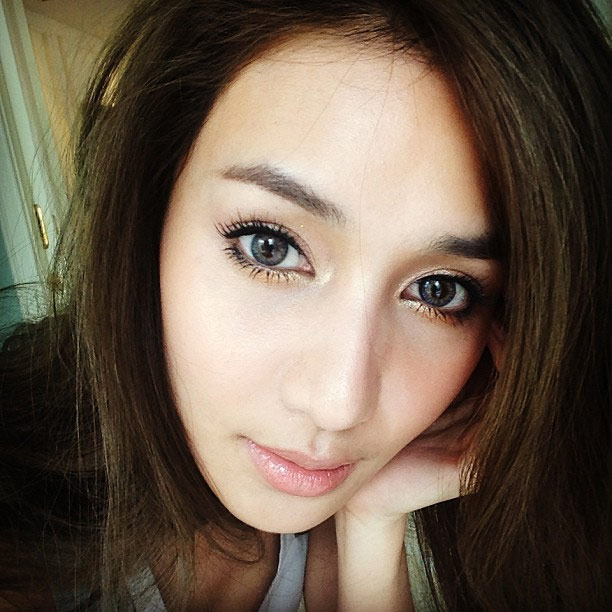 ดาราปากสวย