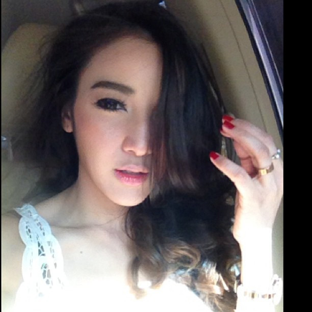 ดาราปากสวย