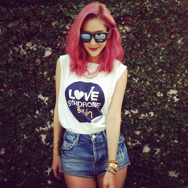 ผมสีชมพู