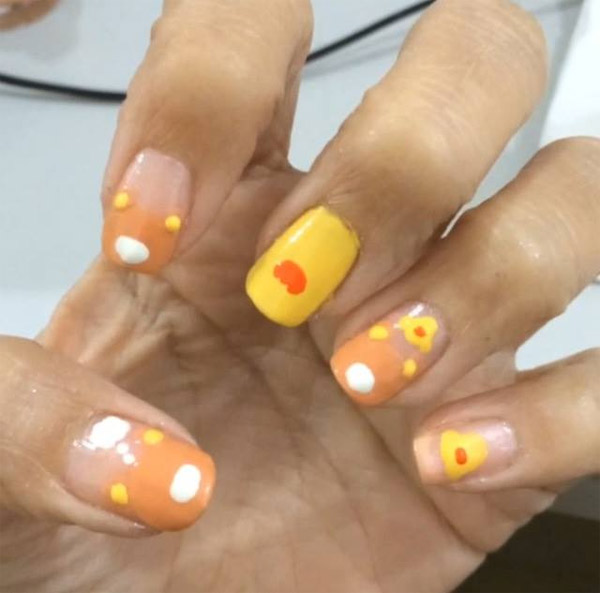 เพ้นท์เล็บ