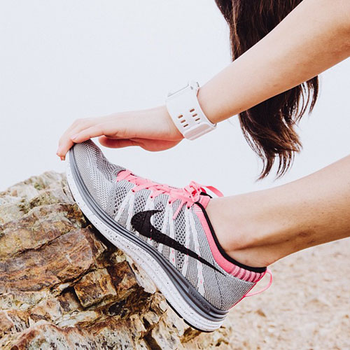 รองเท้าผ้าใบ รองเท้าผ้าใบผู้หญิง