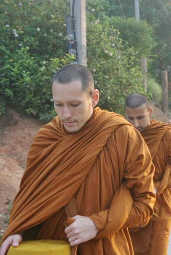 พระเจสัน ยัง