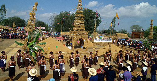 ประเพณีวันไหล