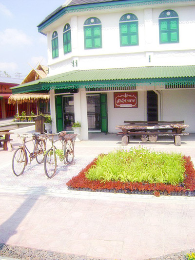 ตลาดบก เวิ้งพระนคร