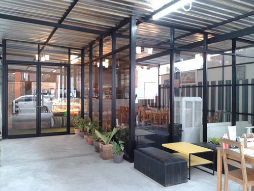 ร้านพิซซ่าเตาถ่าน