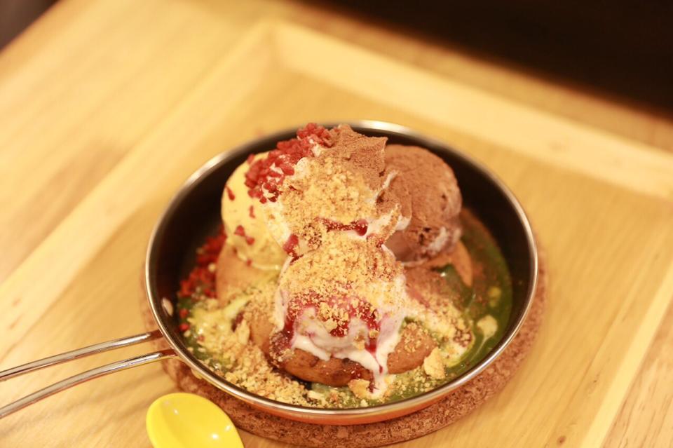  15 ร้านไอศกรีม 