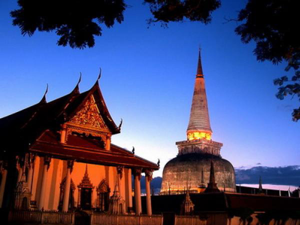 เคาท์ดาวน์ เที่ยวปีใหม่ 2558
