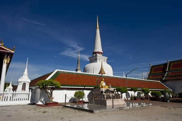 Nakhon