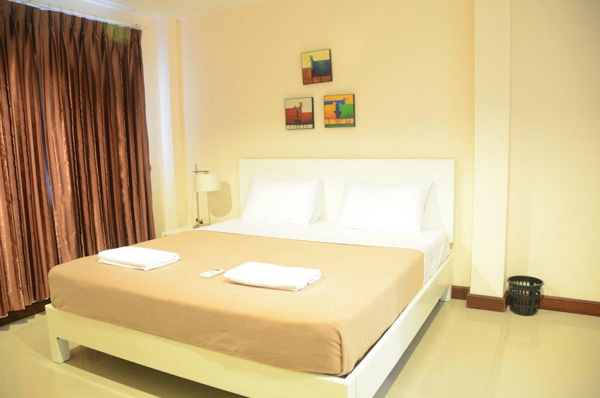 ที่พักริมน้ำ