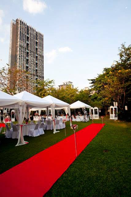 wedding garden