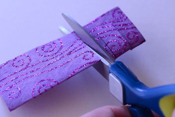โคมไฟกระดาษ DIY