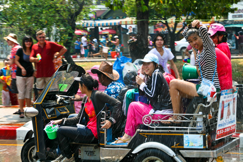 สงกรานต์