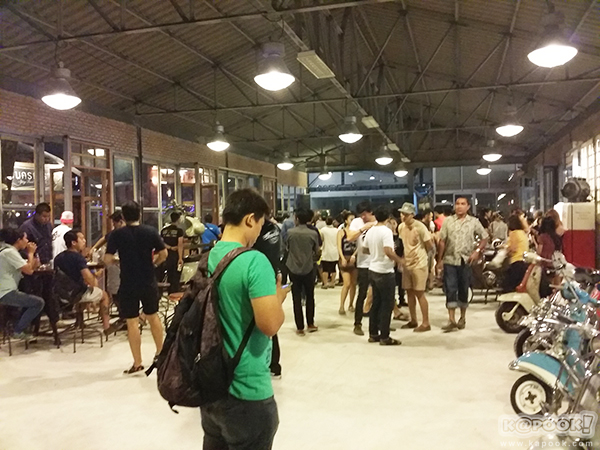 Train Night Market Ratchada