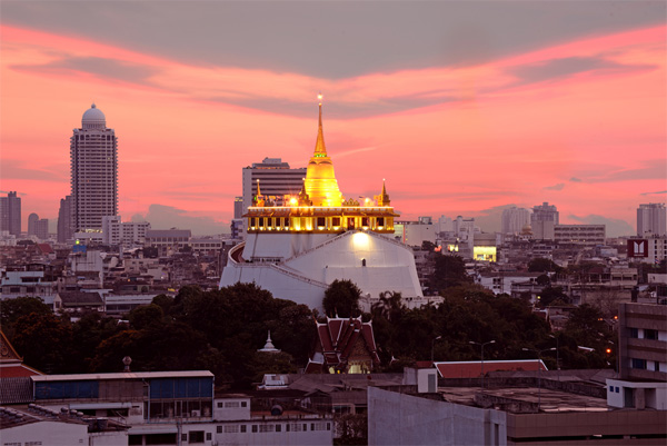 วัดภูเขาทอง