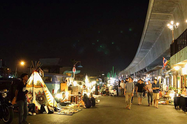 Gypsy market