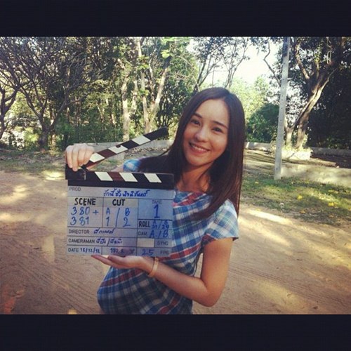 ออม สุชาร์ มานะยิ่ง