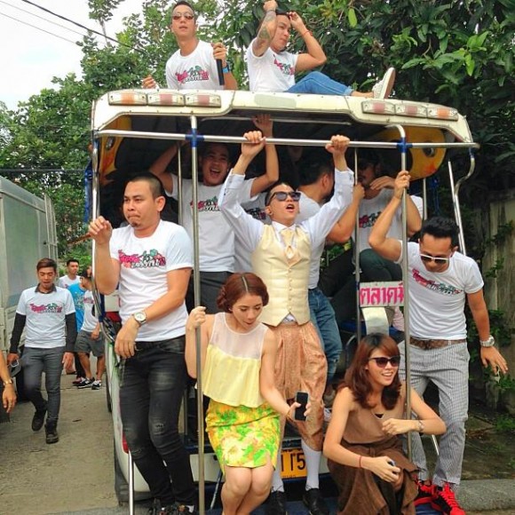 งานแต่งแจ๊ส ชวนชื่น