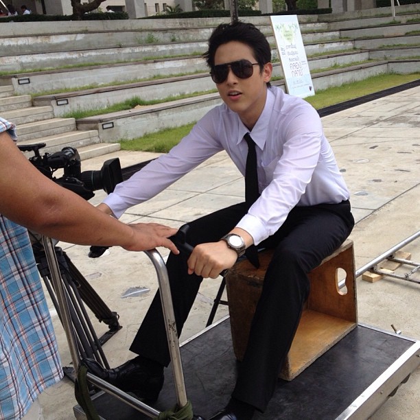 เจมส์ จิรายุ  พั๊นซ์ กับเบื้องหลังฮา ๆ ในกองละคร รักสุดฤทธิ์