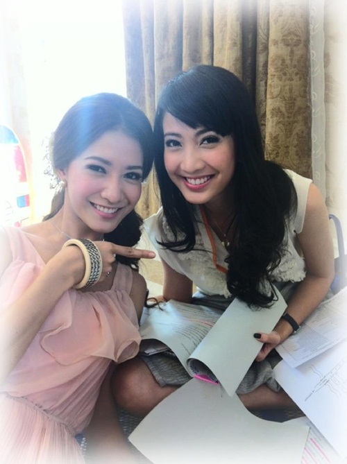 โจอี้ อรวิภา กนกนทีสวัสดิ์  ภูผาแพรไหม