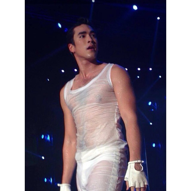 ณเดชน์ กับเสื้อขาวซีทรู บางจ๋อยเห็นทะลุทุกองศา !!