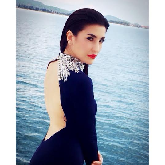 แองจี้ เฮสติ้ง แต่งงาน ทารีก  