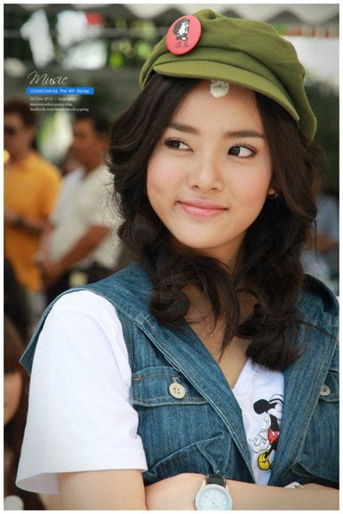 วาววา ณิชารีย์ โชคประจักษ์ชัด