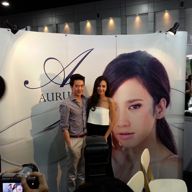 อั้ม พัชราภา เปิดตัวครีมกันแดด