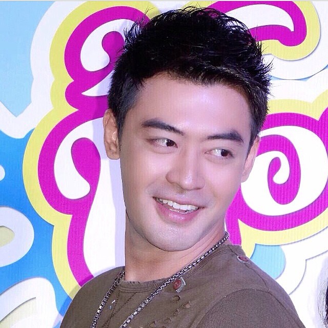 เติ้ล ธนพล