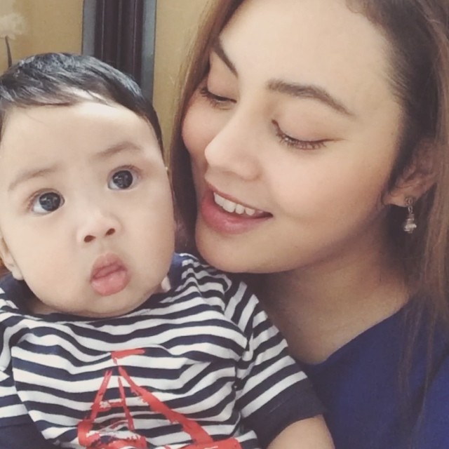 น้องข้าวหอม