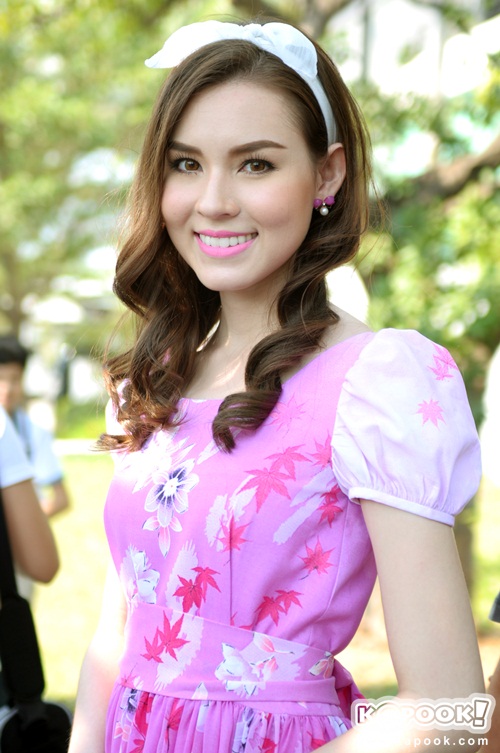 บ้านทรายทอง พจมาน สว่างวงศ์ เวอร์ชั่น 2015