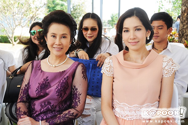 บ้านทรายทอง พจมาน สว่างวงศ์ เวอร์ชั่น 2015