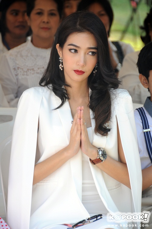 บ้านทรายทอง พจมาน สว่างวงศ์ เวอร์ชั่น 2015