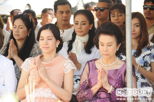 บ้านทรายทอง พจมาน สว่างวงศ์ เวอร์ชั่น 2015