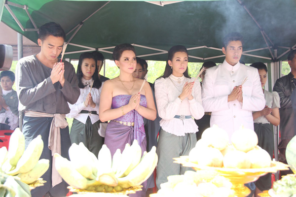 บวงสรวงละคร ลูกทาส