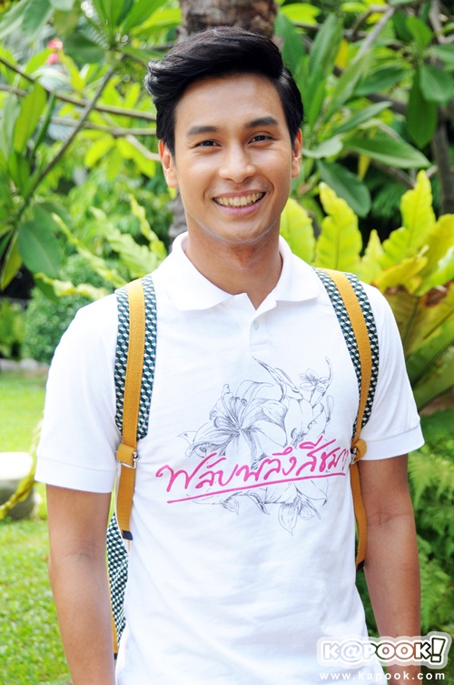 ละคร พลับพลึงสีชมพู บวงสรวง