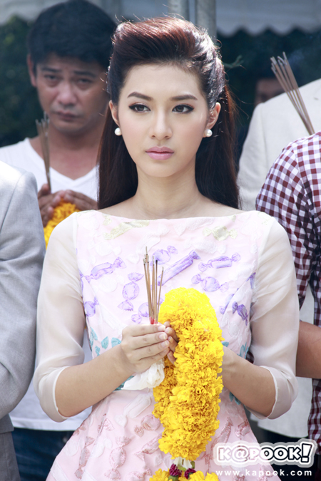 บวงสรวง ทรายสีเพลิง