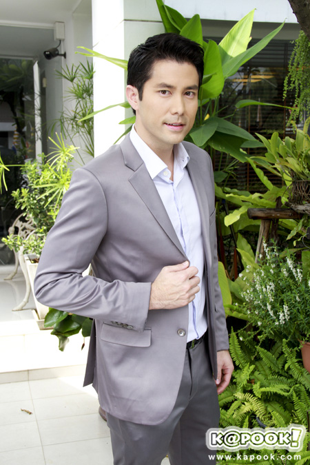 ละคร สามใบไม่เถา บวงสรวง