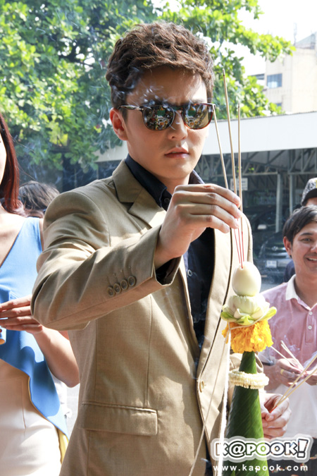 ละคร แหวนสวาท บวงสรวง