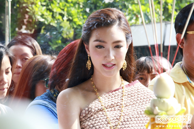 ละคร แหวนสวาท บวงสรวง