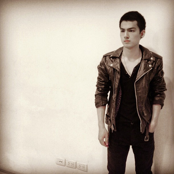 เจมส์ ภูวดล เวชวงศา ประวัติ