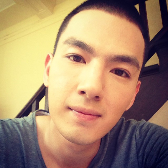 เจมส์ ภูวดล เวชวงศา ประวัติ