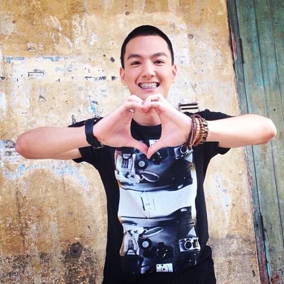เจมส์ ภูวดล เวชวงศา ประวัติ