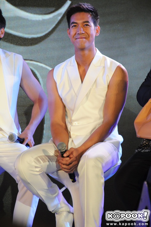 แถลงข่าว Give me five คอนเสิร์ต เรท A